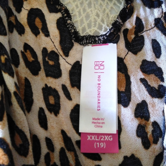 Blouse no bo Boundaries Siz XXL And color black and Bwraw - Picture 3 of 3